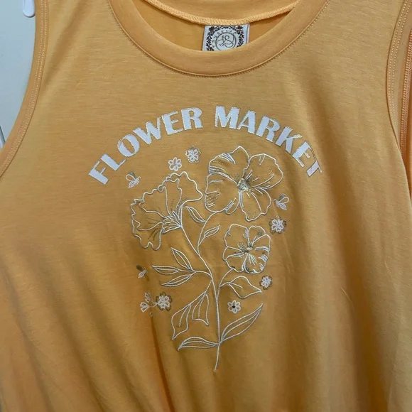 True Self Orange Sleeveless Top with Floral Print- NWT - Picture 3 of 9